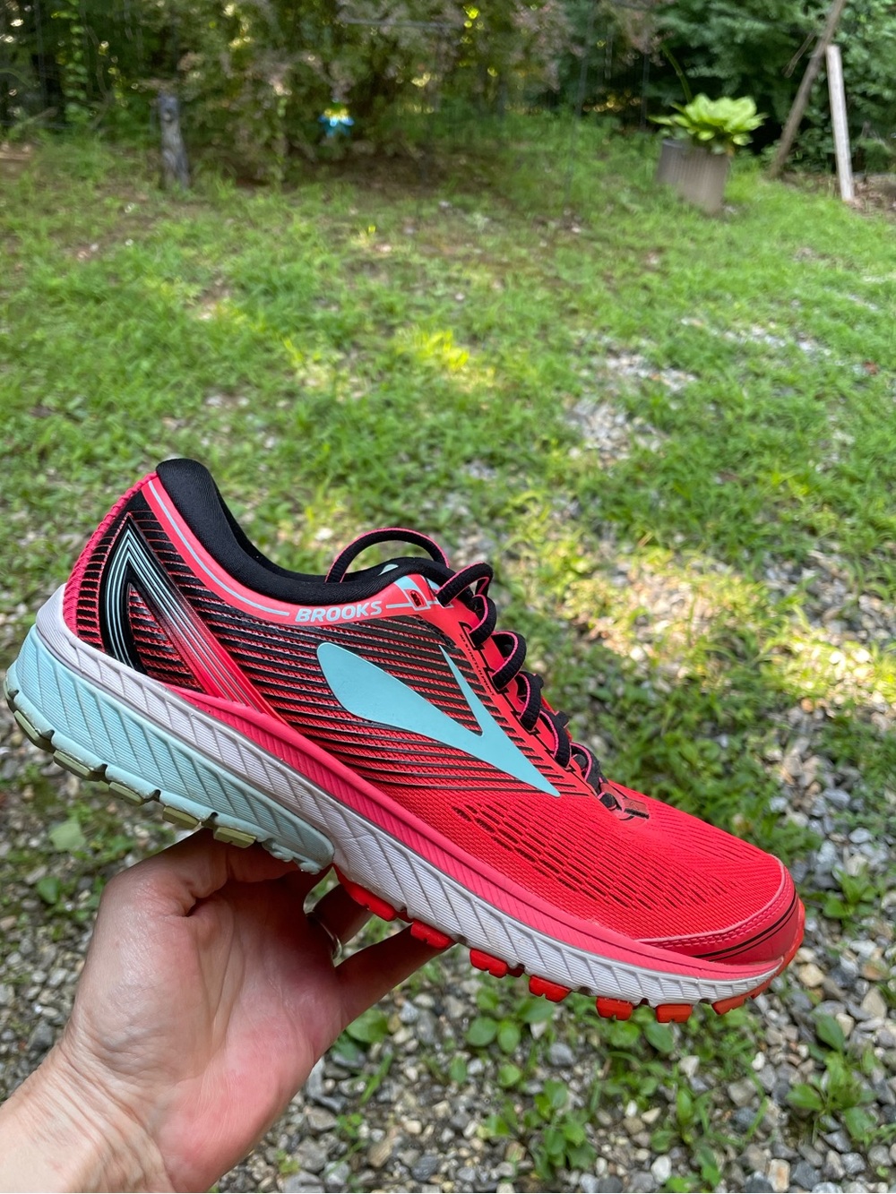 Brooks Ghost 10 Running Shoes Size 10  Woman’s